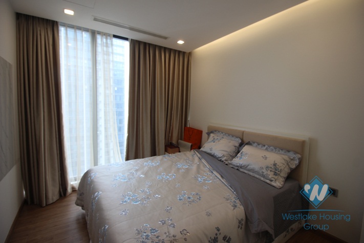 Furnished four bedrooms apartment for rent in Vinhome Metropolis, Ba Dinh district, Ha Noi
